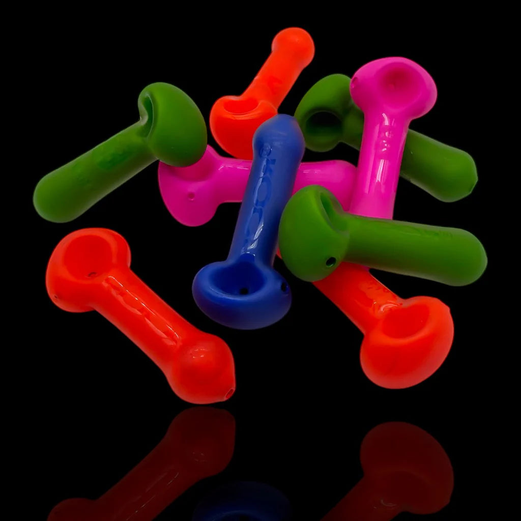 GLASS PIPE